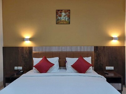 Hotel PL A Residency Tiruchirappalli