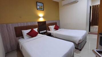 Habitación clásica doble | Escritorio y wifi gratis