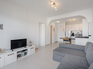 TV - Balcón del Mar by Interhome (Costa del Silencio)