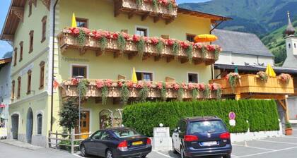 Haus Groder 2 Comfortable Holiday Residence