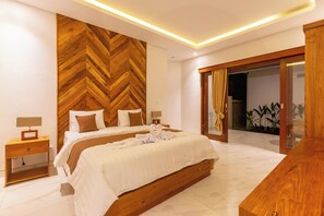 In-room safe, desk, laptop workspace, free WiFi - Sapta D'Villa Residence by Purely (Sukawati)