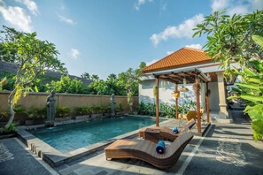 Outdoor pool - Sapta D'Villa Residence by Purely (Sukawati)