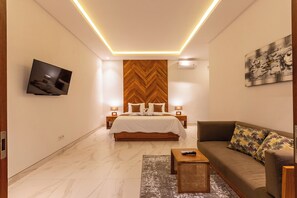 In-room safe, desk, laptop workspace, free WiFi - Sapta D'Villa Residence by Purely (Sukawati)