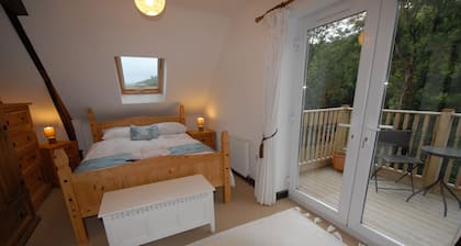 Spacious 5 Bedroom Holiday Let, Perfect For Family Reunions and gatherings