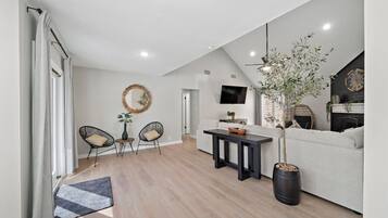 Smart-TV, Arbeitsbereiche, Computerbildschirme