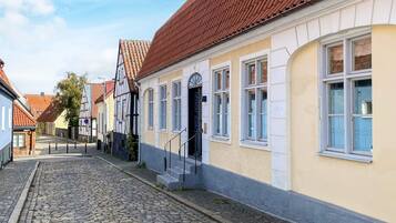 House | Exterior