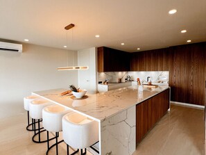 Fridge, microwave, dishwasher