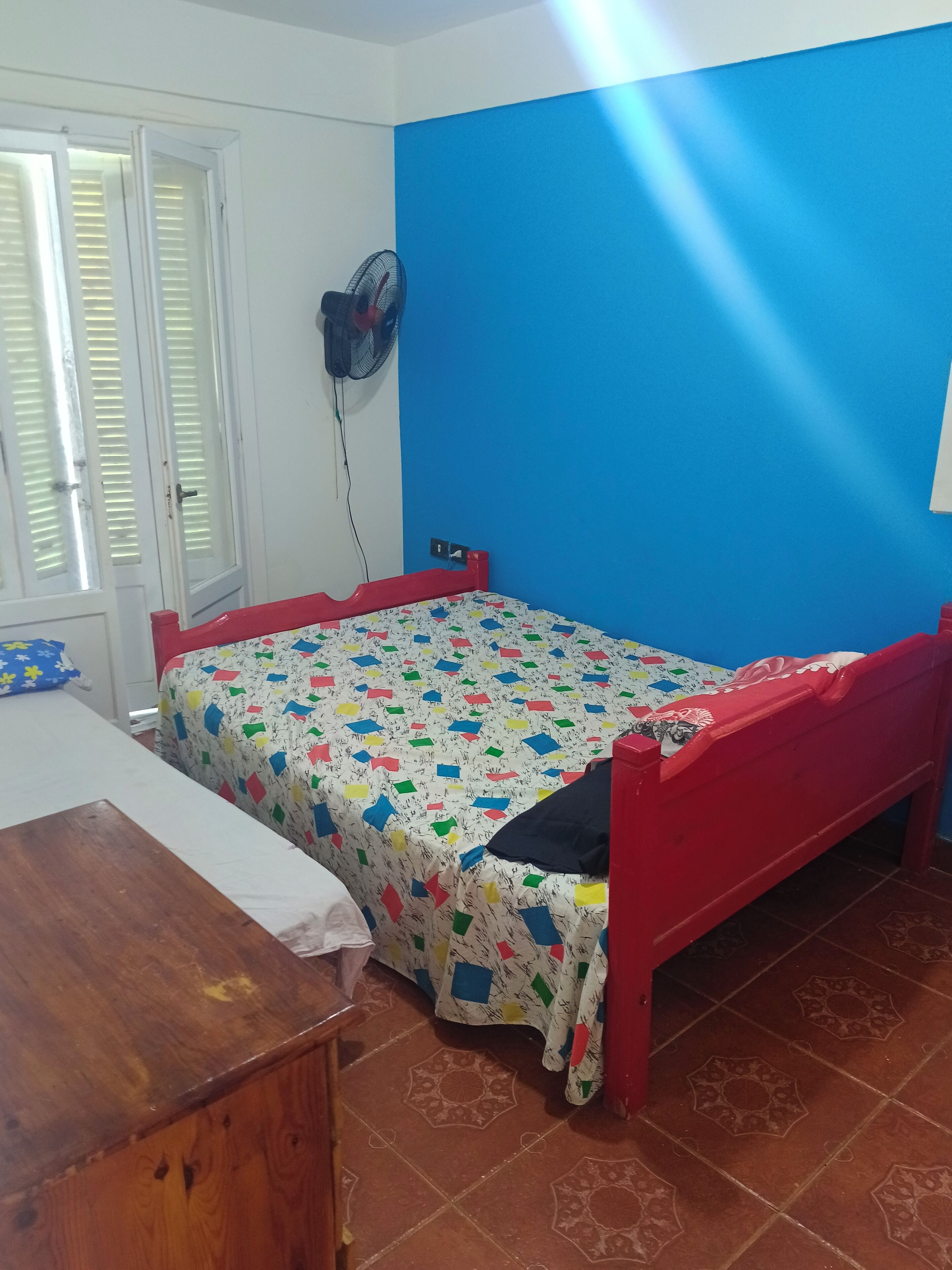 3 bedrooms, bed sheets