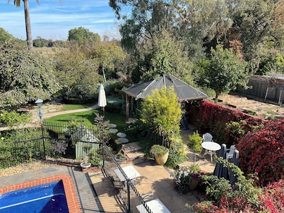 The Rabbit Hole Inn at Harvest Home