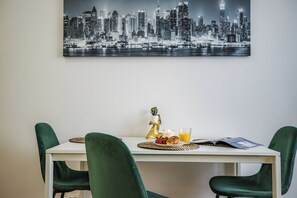 Economy Studio | Iron/ironing board, free WiFi - MGR Studio Bitwy Warszawskiej Warszawa (Warsaw)