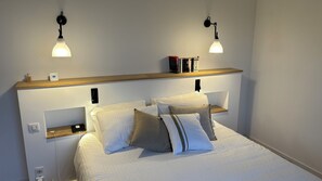 3 sovrum, skrivbord, strykjärn/strykbräda och gratis wi-fi