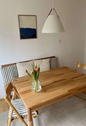 House | Dining - Wattlooper Comfortable Holiday Residence (Juist)