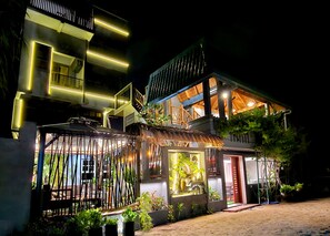 Facciata della struttura