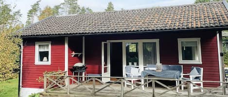 House | Outdoor dining