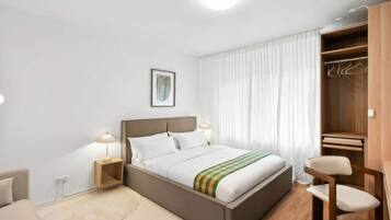 1 Schlafzimmer, Bügeleisen/Bügelbrett