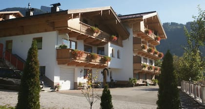 Holiday Apartment With 1 Bedroom