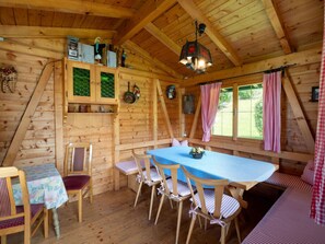 Mobile Home | Dining