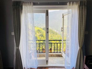 Front of property - The valley view villa in Kodaikanal  (Kodaikanal)