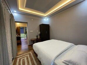 Triple Room, Valley View | Free WiFi - The valley view villa in Kodaikanal  (Kodaikanal)