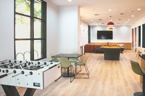 Leilighet | 4 soverom og skrivebord