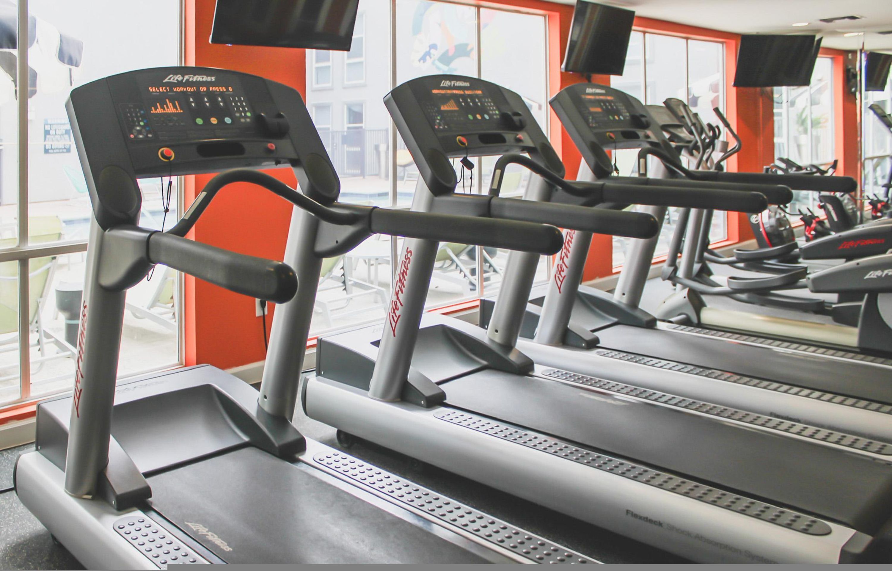 Apartment | 4 bedrooms, desk