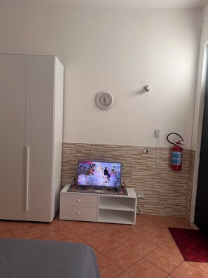 1 Schlafzimmer, Bügeleisen/Bügelbrett, WLAN, Bettwäsche