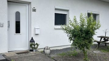 Perincian bahagian luar