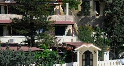 Vintage Studio Comfortable Holiday Residence