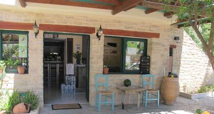 Vintage Studio Comfortable Holiday Residence