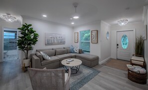 TV - Pet-Friendly 3-Bed Home with Pool, Walk to Bonita Beach (Bonita Springs)