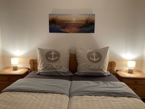 1 bedroom, individually furnished