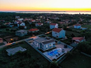 Villa | Pool - Miranda Comfortable Holiday Residence (Nin)