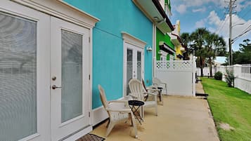 Estudio (3 Bedrooms) | Servicio de la propiedad