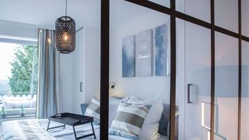 1 Schlafzimmer, individuell eingerichtet, Bügeleisen/Bügelbrett