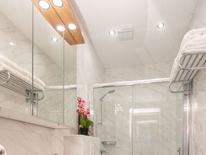 Biệt thự | Phòng tắm | Bồn tắm