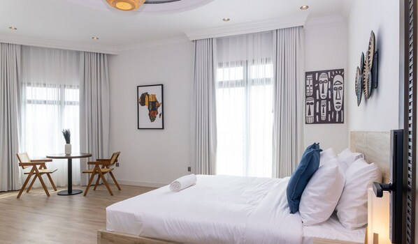 1 bedroom, desk, iron/ironing board, travel cot