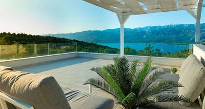 Anna Comfortable Holiday Residence