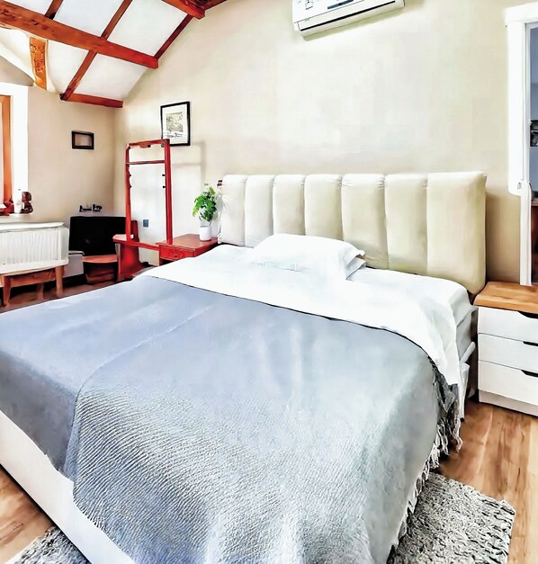 Elite Room | Individually decorated, individually furnished, laptop workspace - yuanxiangwenyuan (Lijiang)