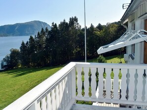 الإطلالة من المنشأة