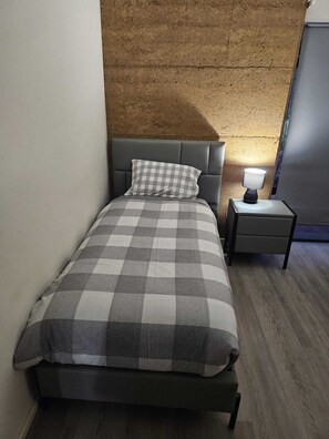 3 chambres, fer et planche Ă repasser, Wi-Fi, draps fournis