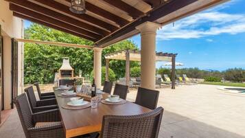 Mobile Home | Dining