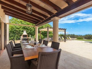 Mobile Home | Dining