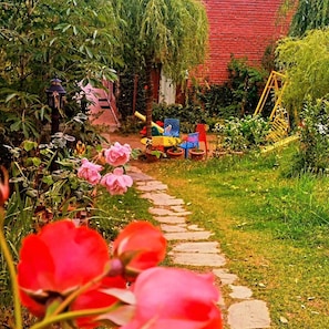 Children's play area - outdoor - Way Wood Wind Lodge (Dhari)
