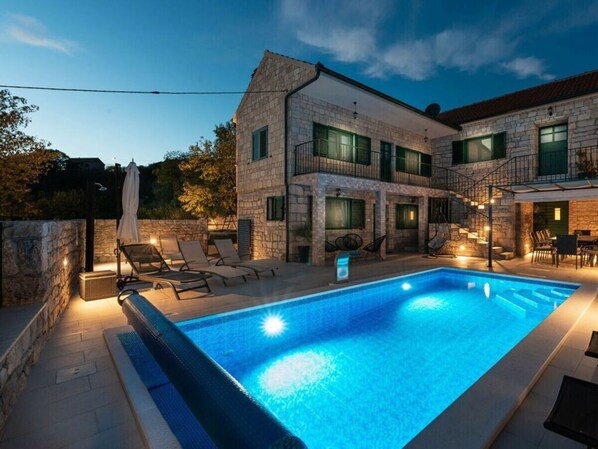 Villa | Pool | Außenpool