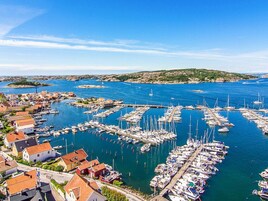House | Marina
