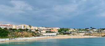 Private villa with swimming pool, bbq and outside area 5 min away from the beach