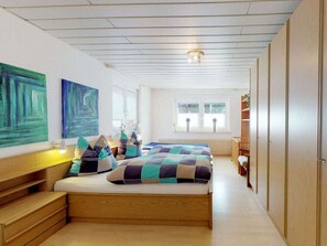Ferienhaus | 2 Schlafzimmer, Bügeleisen/Bügelbrett, individuell eingerichtet