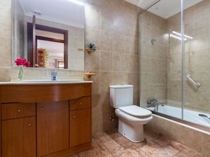 Mobile Home | Bathroom - Holiday House in Sa Pobla With 1 Bedroom (Buger)