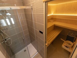 Villa | Bad | Badekar