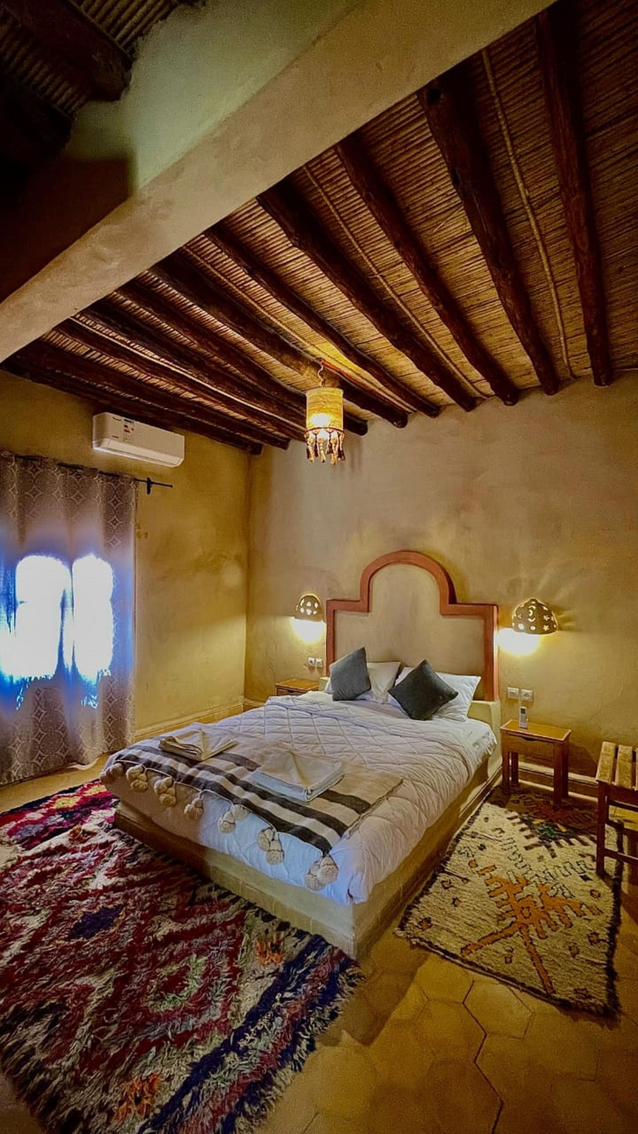 6 室のベッドルーム、WiFi、ベッドシーツ